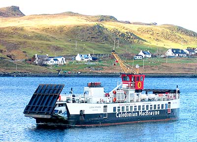 calmac_ferry_raasay